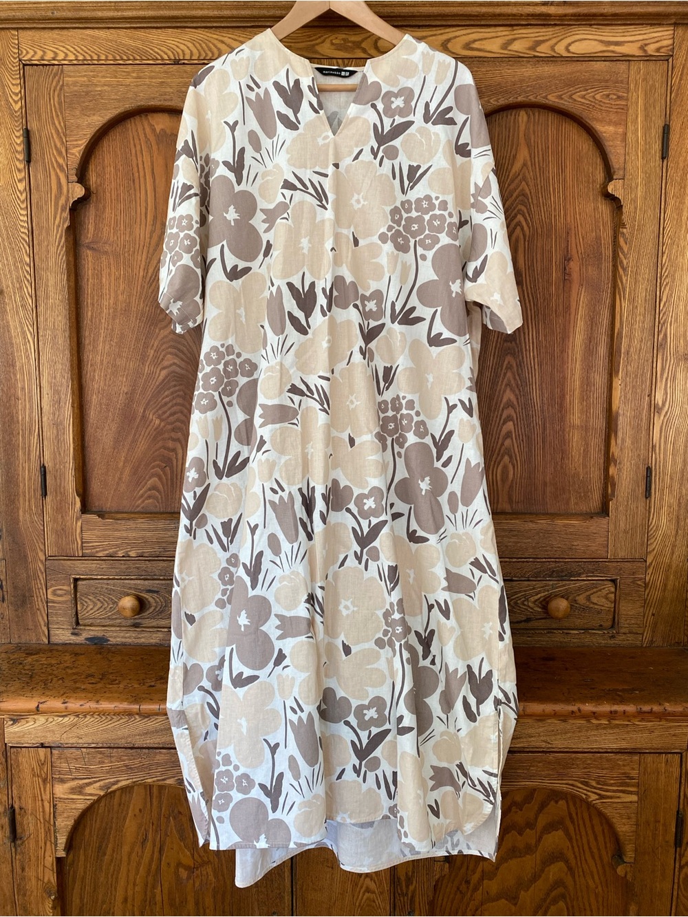 Marimekko x Uniqlo XL dress tunic midi maxi cotton linen floral tan brown white